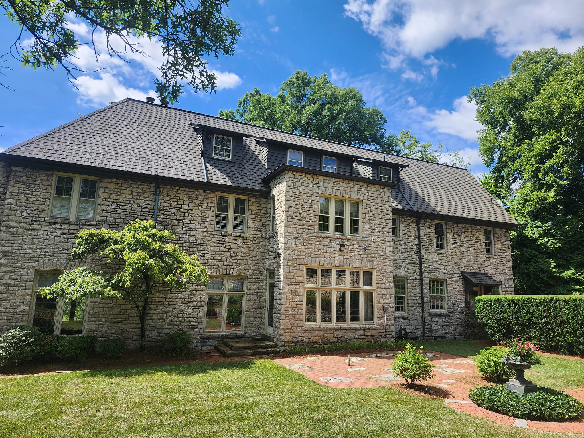 Pressure Washing Louisville, KY